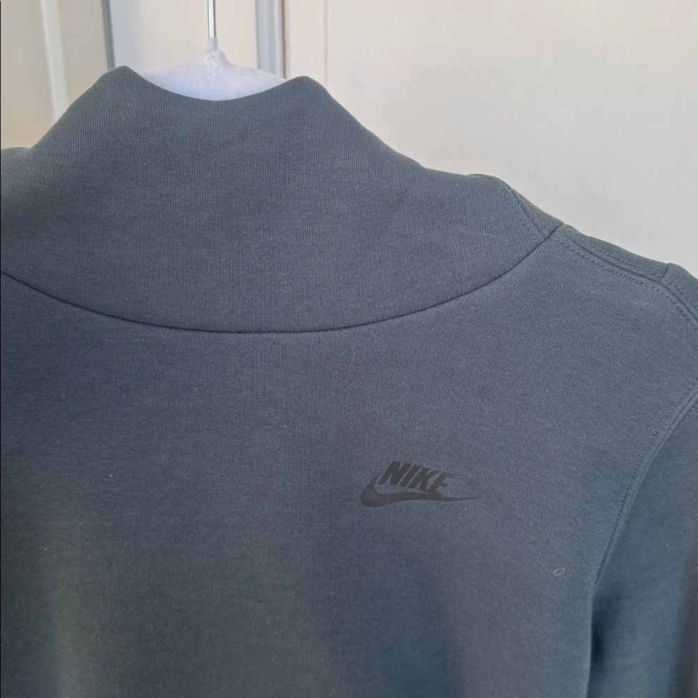 Women’s Nike Dark Green Shawl Collar Sweatshirt